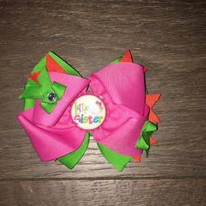 Little sister bow!